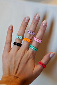 Color Chain Ring